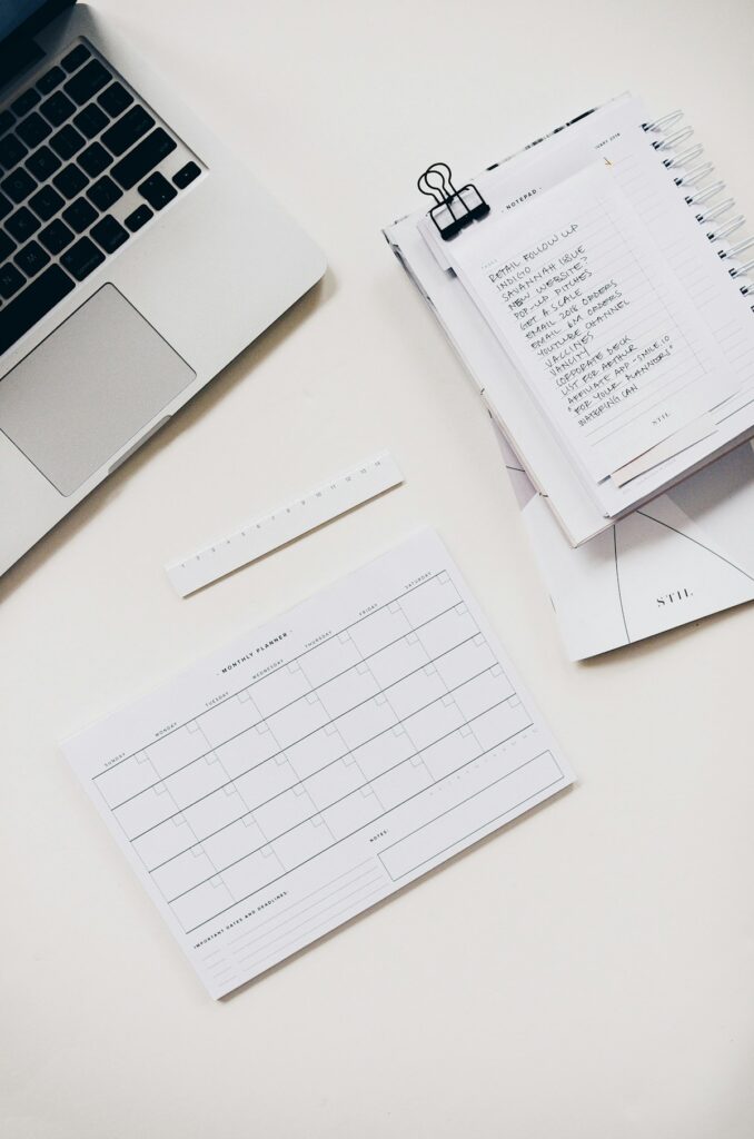 Carnet de notes pour préparer le travail.