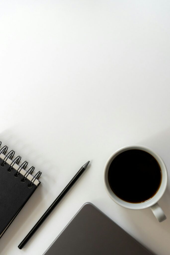 Carnet de notes pour préparer le travail.